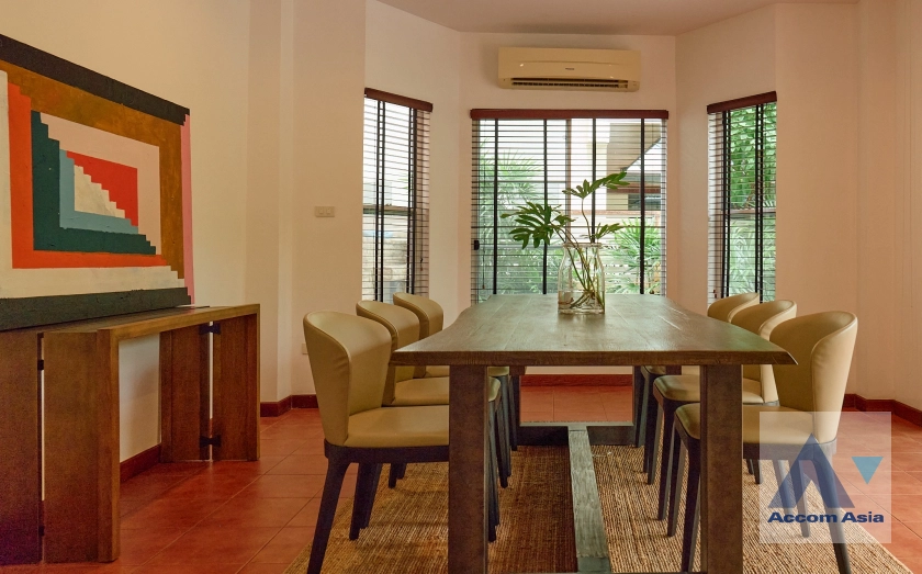 7  4 br House For Rent in Sukhumvit ,Bangkok BTS Phrom Phong 9002001