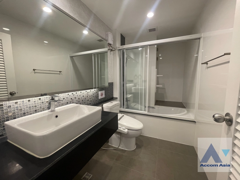 9  2 br Apartment for rent and sale in Sukhumvit ,Bangkok BTS Asok - MRT Sukhumvit at Spacious Room AA40774