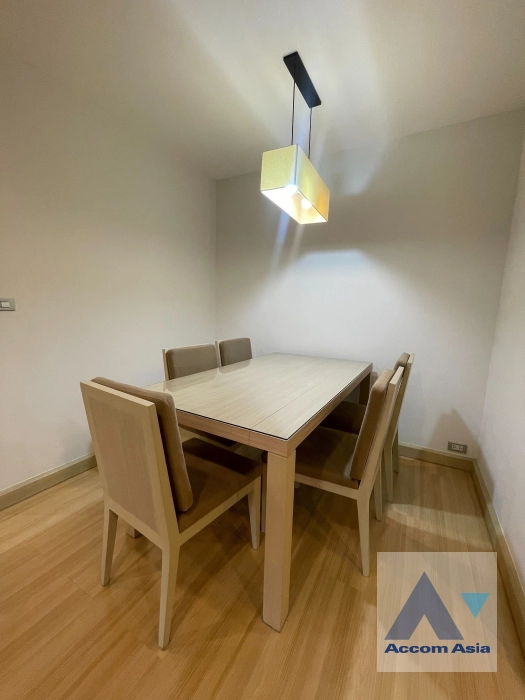  1  2 br Apartment For Rent in Sukhumvit ,Bangkok BTS Asok - MRT Sukhumvit at Spacious Room AA40775