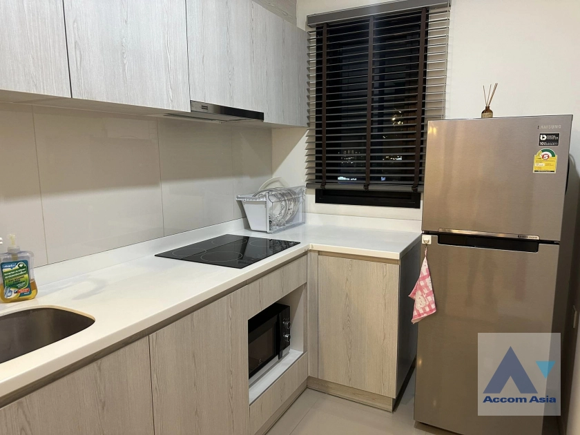 unit 2 Bedrooms  Condominium For Rent in Ratchadaphisek, Bangkok  near BTS Asok (AA40781)