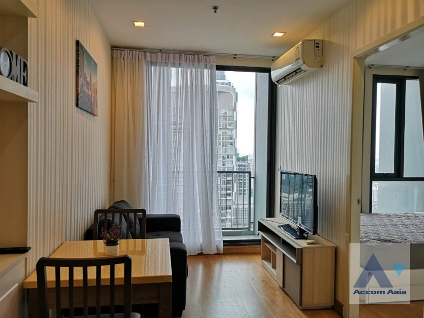 unit 1 Bedroom  Condominium For Rent in Sukhumvit, Bangkok  near BTS On Nut (AA40784)
