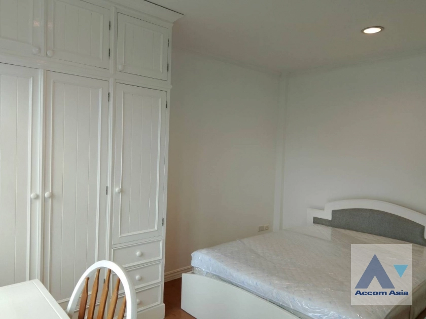 4  3 br Townhouse for rent and sale in Bang Na ,Bangkok BTS Bearing at Fantasia Villa 2 AA40788