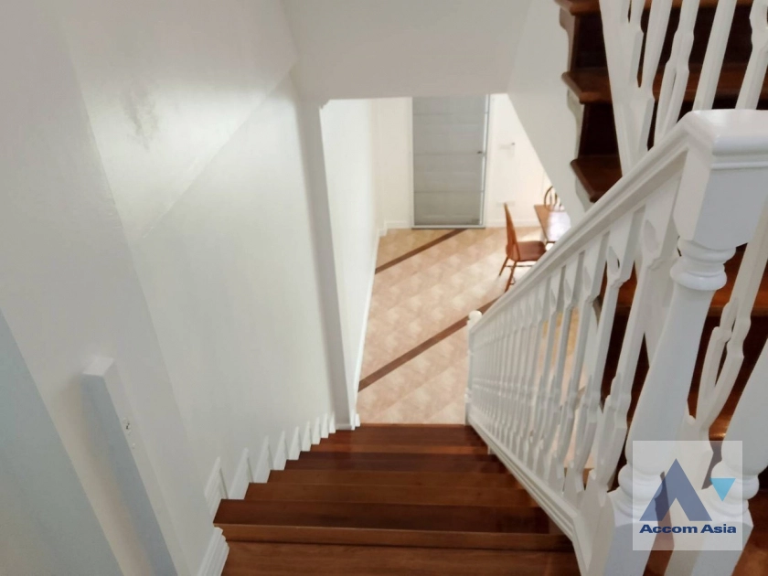 16  3 br Townhouse for rent and sale in Bang Na ,Bangkok BTS Bearing at Fantasia Villa 2 AA40788