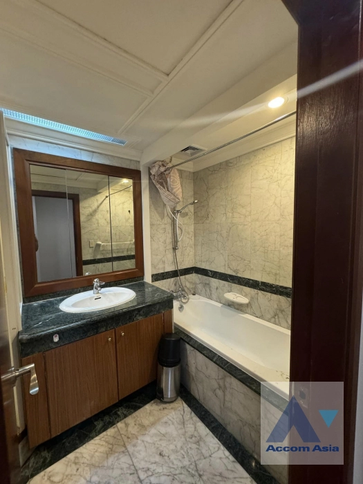 19  2 br Condominium For Rent in Ploenchit ,Bangkok BTS Ploenchit at All Seasons Mansion AA40789