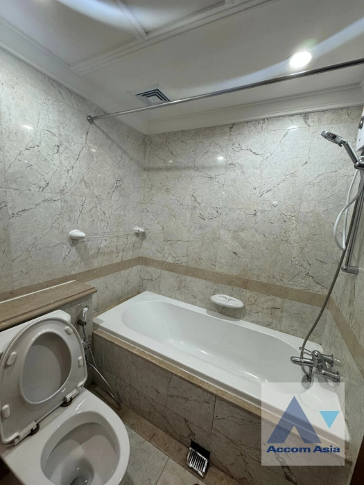 20  2 br Condominium For Rent in Ploenchit ,Bangkok BTS Ploenchit at All Seasons Mansion AA40789