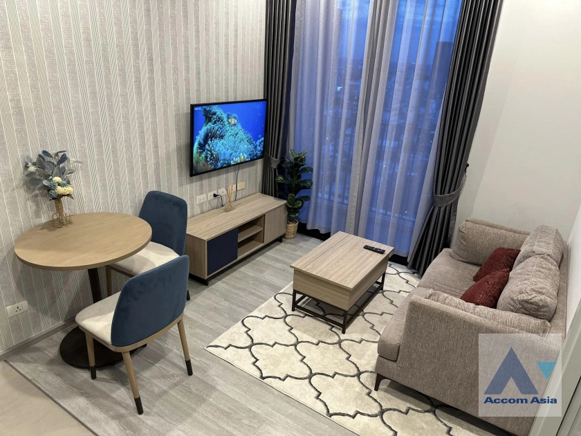 XT Ekkamai Condominium  2 Bedroom for Sale & Rent BTS Ekkamai in Sukhumvit Bangkok