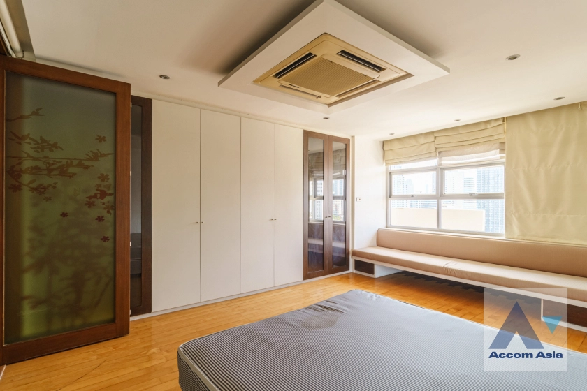 10  2 br Condominium For Sale in Sukhumvit ,Bangkok BTS Phrom Phong at D.S. Tower 1 AA40807