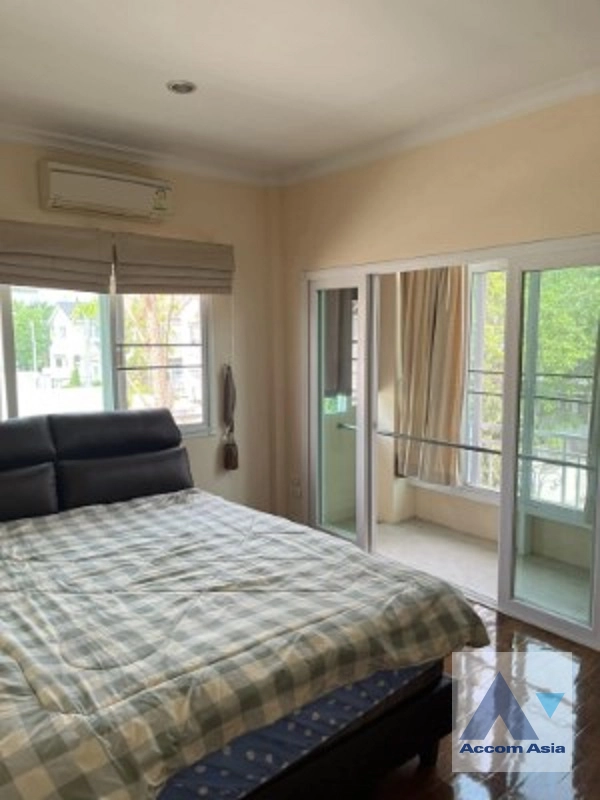 13  3 br House For Rent in Latkrabang ,Bangkok ARL Ban Thap Chang at House AA40812