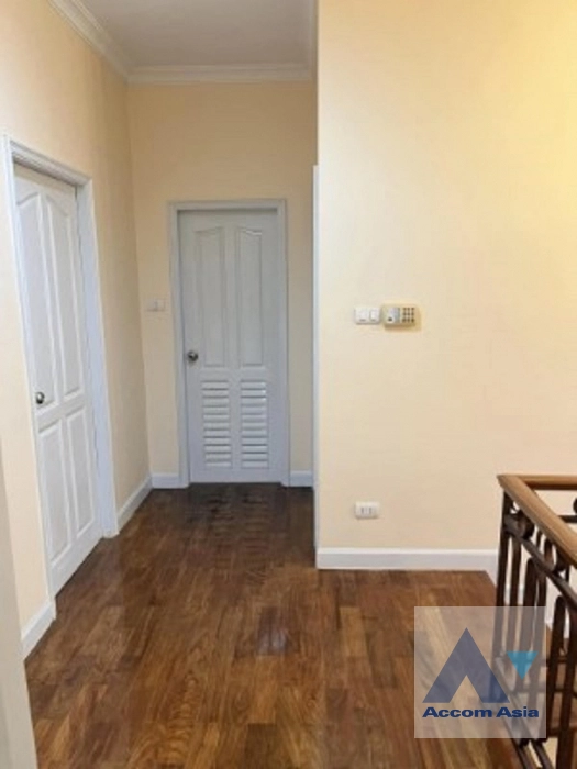 9  3 br House For Rent in Latkrabang ,Bangkok ARL Ban Thap Chang at House AA40812