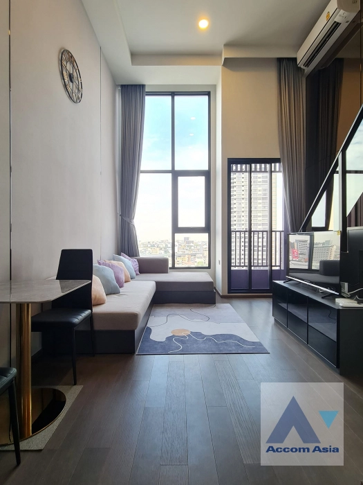 unit 1 Bedroom  Condominium For Rent in Silom, Bangkok  (AA40817)