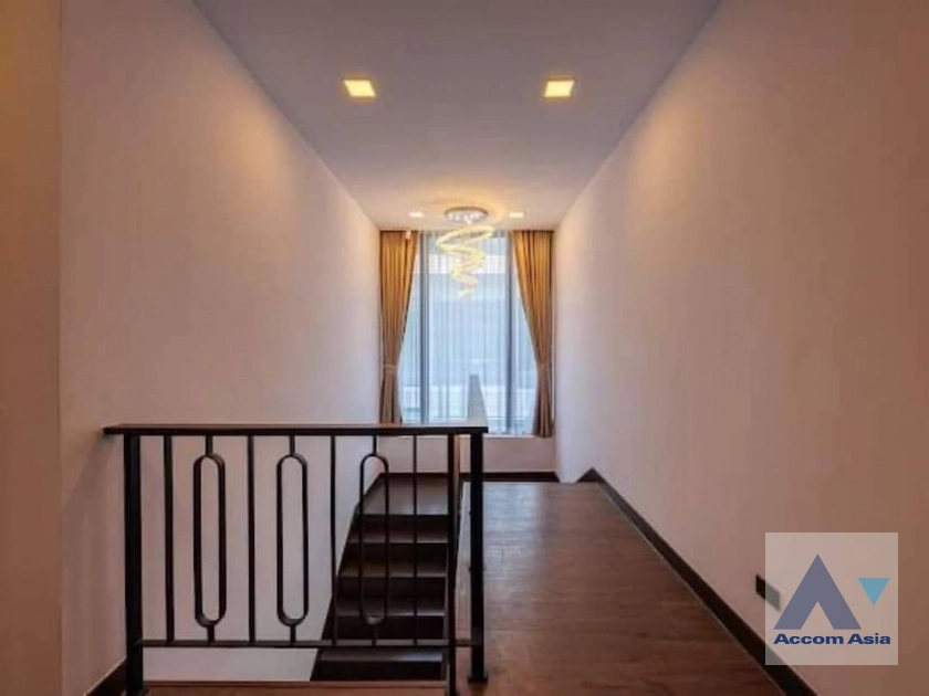 14  5 br House for rent and sale in Pattanakarn ,Bangkok ARL Ban Thap Chang at BELGRAVIA Bangna - Rama 9 AA40820