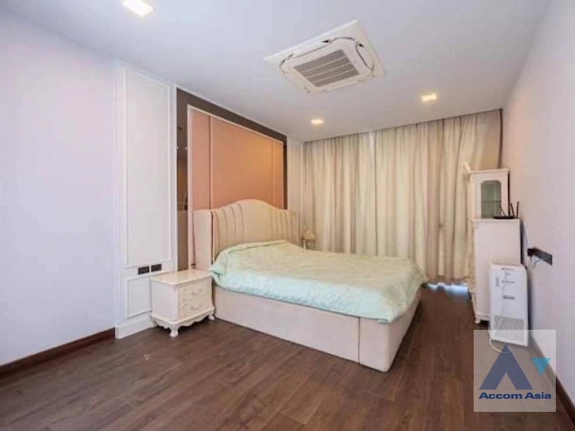 16  5 br House for rent and sale in Pattanakarn ,Bangkok ARL Ban Thap Chang at BELGRAVIA Bangna - Rama 9 AA40820