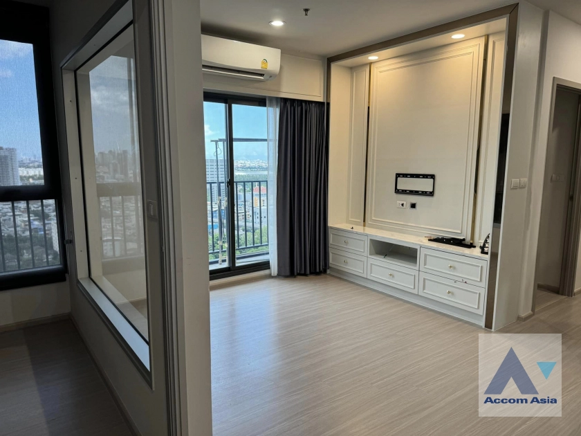 unit 2 Bedrooms  Condominium For Sale in Petchkasem, Bangkok  (AA40833)