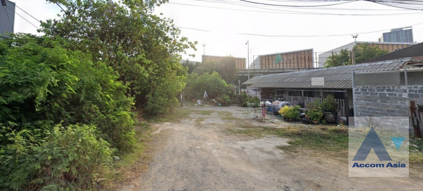 unit Land For Sale in Sukhumvit, Bangkok  near BTS Phra khanong (AA40834)