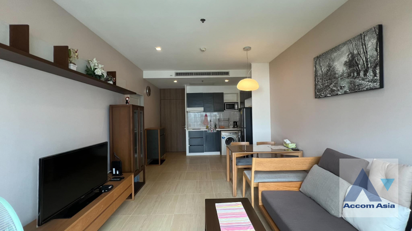 unit 1 Bedroom  Condominium For Rent & Sale in Sukhumvit, Bangkok  near BTS Phrom Phong (AA40838)