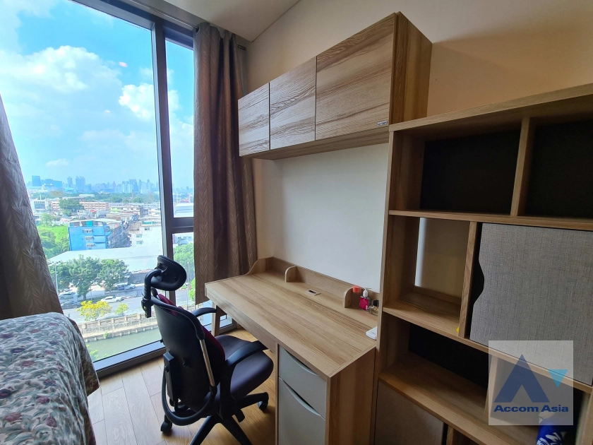 8  2 br Condominium For Rent in Sathorn ,Bangkok BRT Nararam 3 at The Breeze Narathiwas AA40844