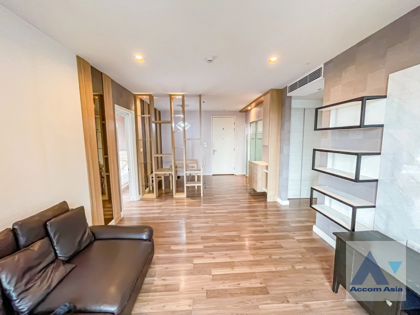  1  2 br Condominium For Sale in Charoen Nakhon ,Bangkok BTS Pho Nimit at The room Sathorn Taksin AA40851