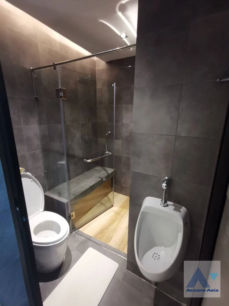 9  2 br Townhouse for rent and sale in Ratchadaphisek ,Bangkok  AA40878