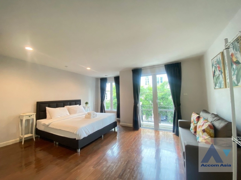 18  3 br Townhouse For Rent in Sukhumvit ,Bangkok BTS Asok - MRT Sukhumvit at In Home Luxury Residence AA40881