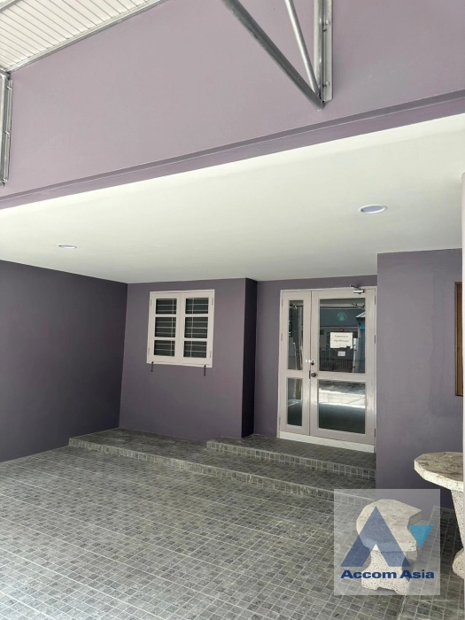 31  3 br Townhouse For Rent in Ratchadaphisek ,Bangkok  at Sinthanee Ratchada Ladprao AA40892