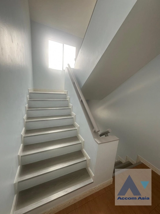 10  3 br Townhouse For Rent in Ratchadaphisek ,Bangkok  at Sinthanee Ratchada Ladprao AA40892