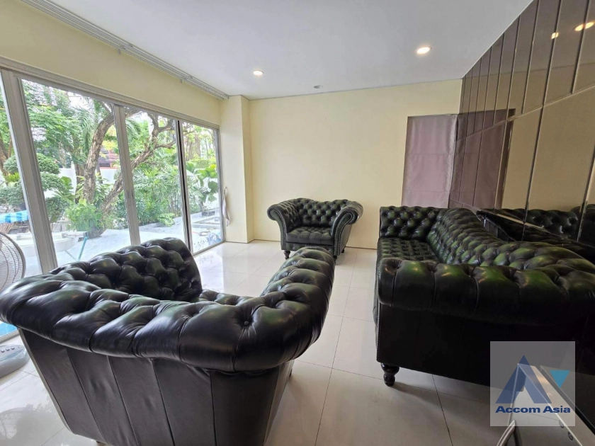 8  5 br House for rent and sale in Pattanakarn ,Bangkok  at Noble Thara Phatthanakan Village AA40896