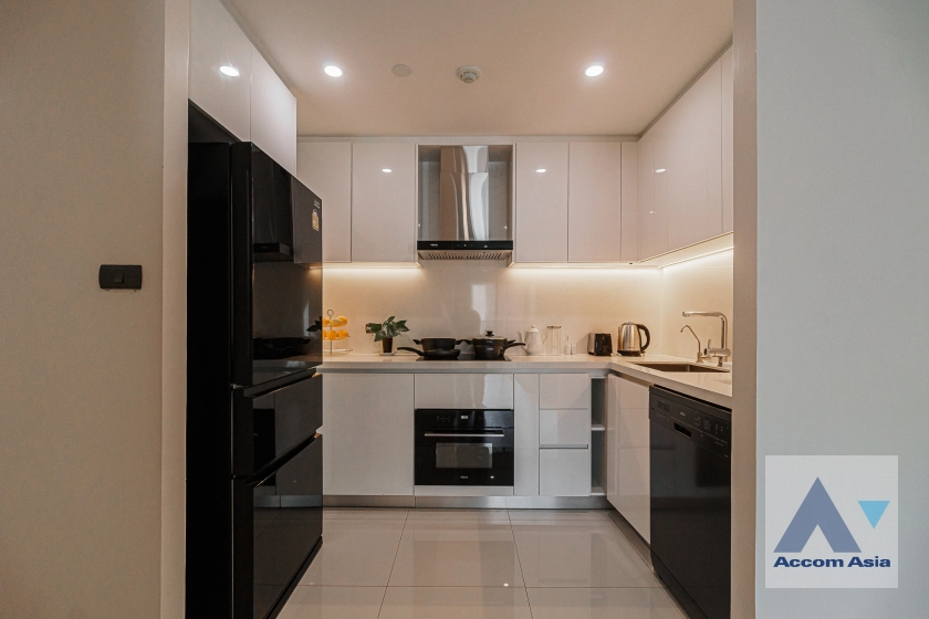 7  2 br Apartment For Rent in Sukhumvit ,Bangkok BTS Ekkamai at New Modern Classic Apartment, Near Main Street AA40916