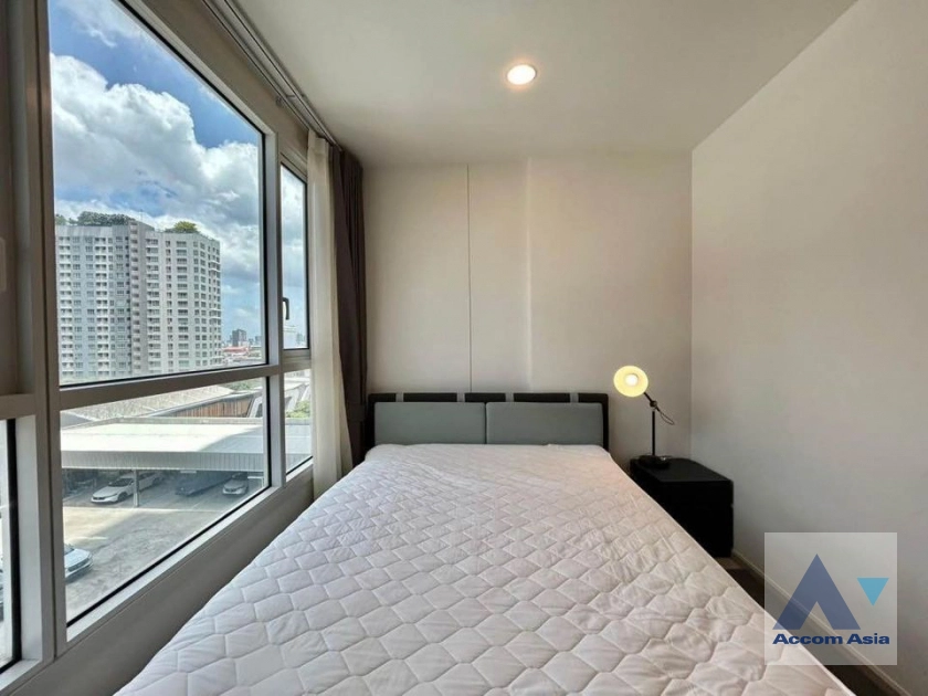 11  2 br Condominium For Rent in Ratchadaphisek ,Bangkok MRT Sutthisan at XT Huaikhwang  AA40922