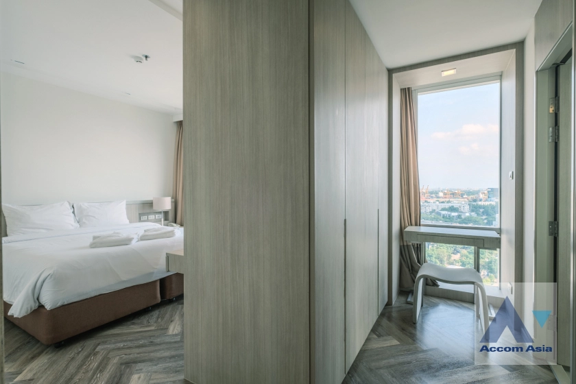 6  1 br Apartment For Rent in Sukhumvit ,Bangkok BTS Ekkamai at 5 stars serviced apartment AA40928