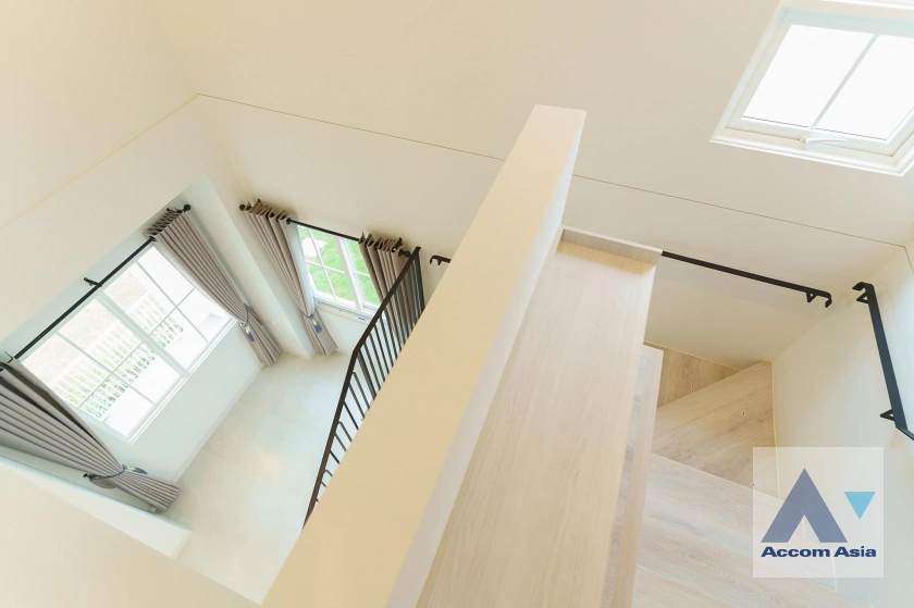 9  3 br House for rent and sale in Samutprakan ,Samutprakan  at Chaiyapruek Bangna KM15 AA40933