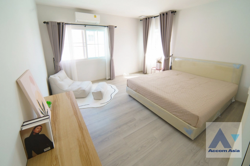 10  3 br House for rent and sale in Samutprakan ,Samutprakan  at Chaiyapruek Bangna KM15 AA40933