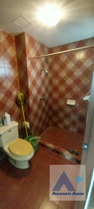 9  3 br Townhouse For Sale in Sukhumvit ,Bangkok BTS Phra khanong AA40938