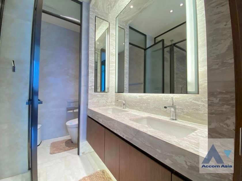 10  1 br Condominium For Rent in Ploenchit ,Bangkok BTS Chitlom at Scope Langsuan AA40940