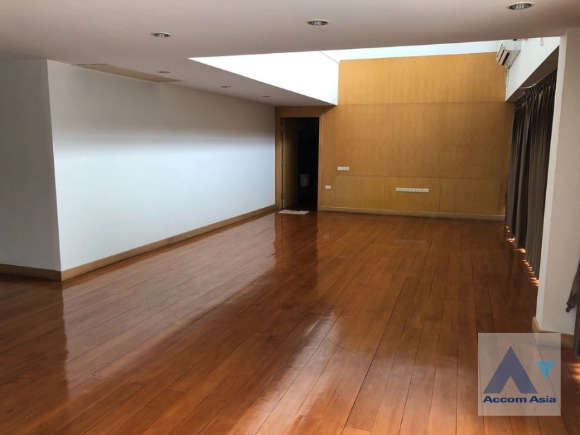 6  6 br House For Rent in Sukhumvit ,Bangkok BTS Bang Chak AA40942