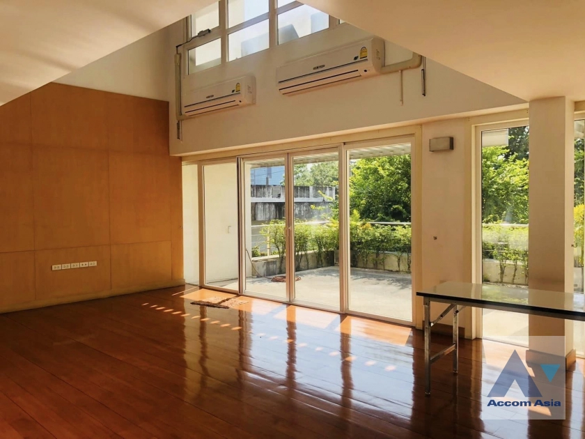  1  6 br House For Rent in Sukhumvit ,Bangkok BTS Bang Chak AA40942