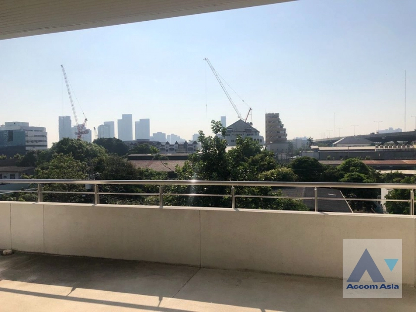 16  6 br House For Rent in Sukhumvit ,Bangkok BTS Bang Chak AA40942