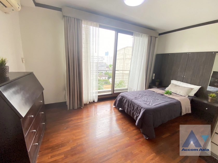 16  4 br Apartment for rent and sale in Sukhumvit ,Bangkok BTS Thong Lo at Comfortable for living AA40952