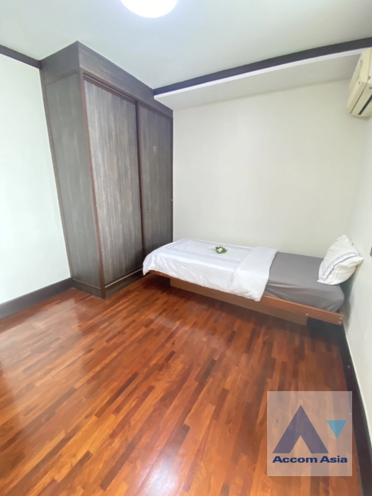 17  4 br Apartment for rent and sale in Sukhumvit ,Bangkok BTS Thong Lo at Comfortable for living AA40952