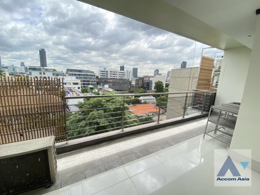 24  4 br Apartment for rent and sale in Sukhumvit ,Bangkok BTS Thong Lo at Comfortable for living AA40952