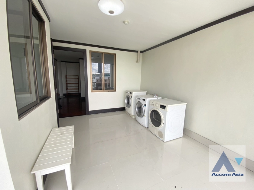 22  4 br Apartment for rent and sale in Sukhumvit ,Bangkok BTS Thong Lo at Comfortable for living AA40952