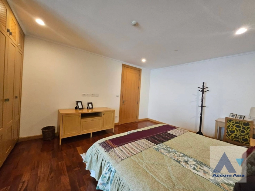 17  3 br Apartment for rent and sale in Sukhumvit ,Bangkok BTS Phrom Phong at Apartment with Top Facilities, Close to Emshere AA40961