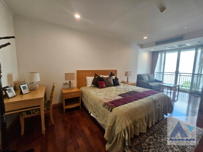 12  3 br Apartment for rent and sale in Sukhumvit ,Bangkok BTS Phrom Phong at Apartment with Top Facilities, Close to Emshere AA40961