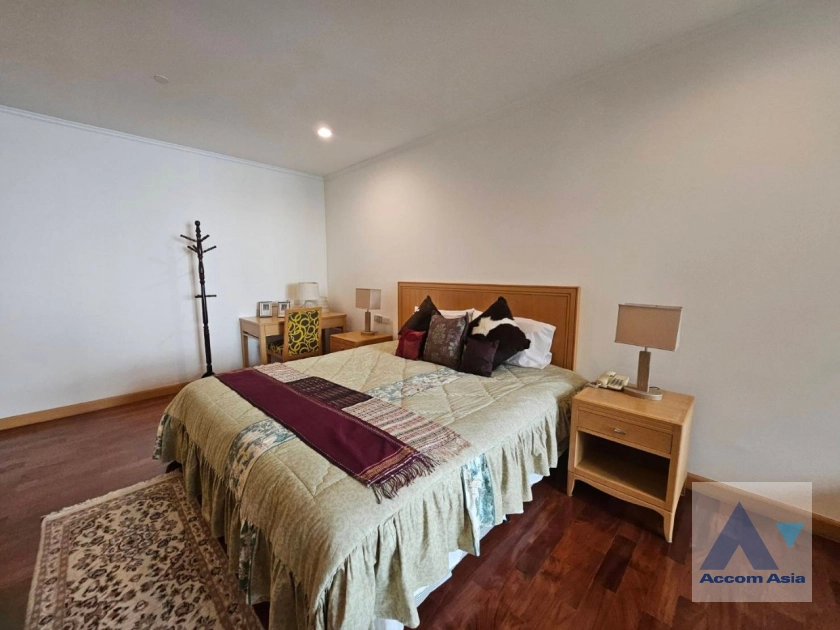 14  3 br Apartment for rent and sale in Sukhumvit ,Bangkok BTS Phrom Phong at Apartment with Top Facilities, Close to Emshere AA40961