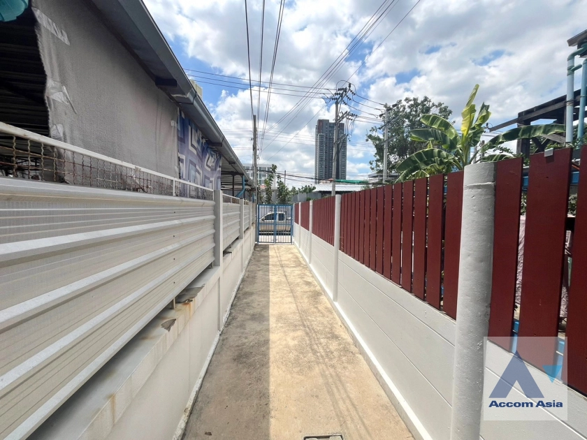 23  3 br House For Sale in Sukhumvit ,Bangkok BTS Thong Lo AA40963