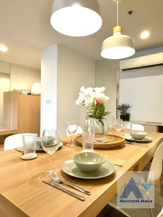 unit 3 Bedrooms  Condominium For Sale in Sukhumvit, Bangkok  near BTS Asok - MRT Sukhumvit (AA40965)