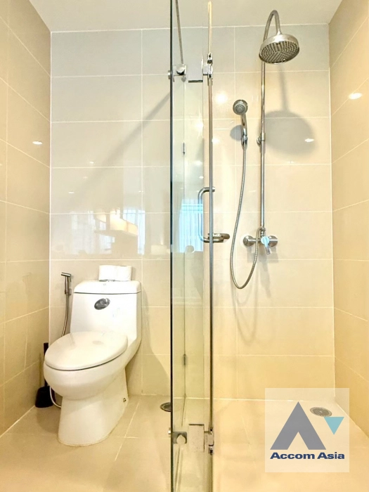 22  3 br Condominium For Sale in Sukhumvit ,Bangkok BTS Asok - MRT Sukhumvit at 15 Sukhumvit Residences AA40965