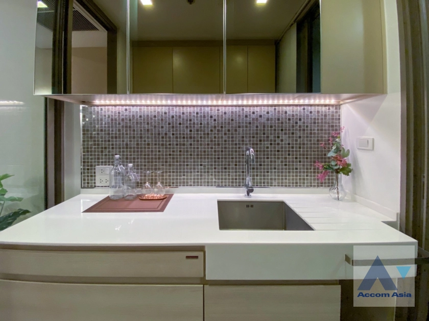 8  1 br Condominium for rent and sale in Charoen Nakhon ,Bangkok  at The Room Wongwian Yai AA40966