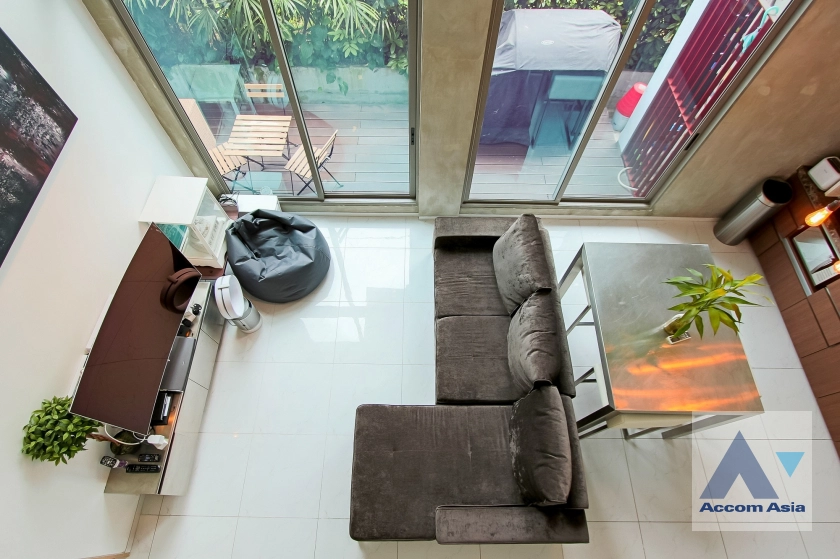 Duplex Condo | Siamese Thirty Nine Condominium  2 Bedroom for Sale BTS Phrom Phong in Sukhumvit Bangkok