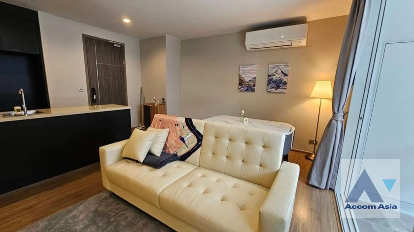 unit 2 Bedrooms  Condominium For Rent & Sale in Sukhumvit, Bangkok  near BTS Asok - MRT Phetchaburi (AA40984)