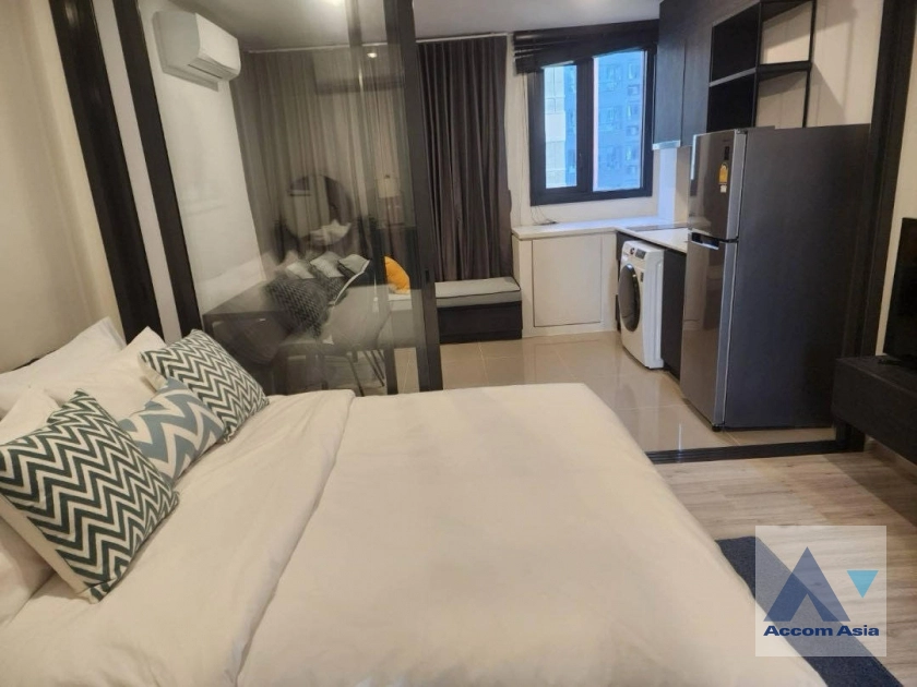  1  1 br Condominium for rent and sale in Ratchadaphisek ,Bangkok MRT Sutthisan at XT Huaikhwang  AA40989